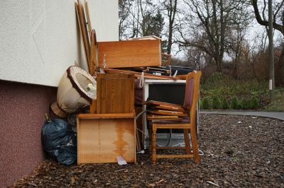 Garage Junk Hauling in Madison, WI